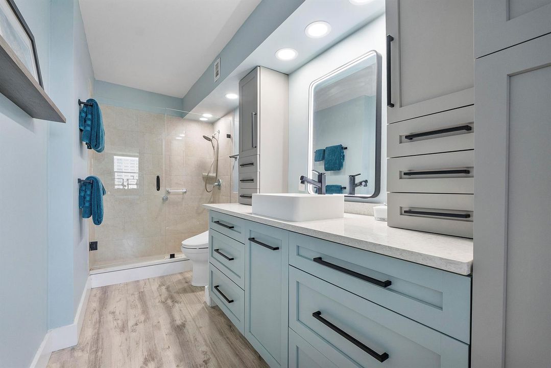305 N Pompano Beach Blvd u804_042