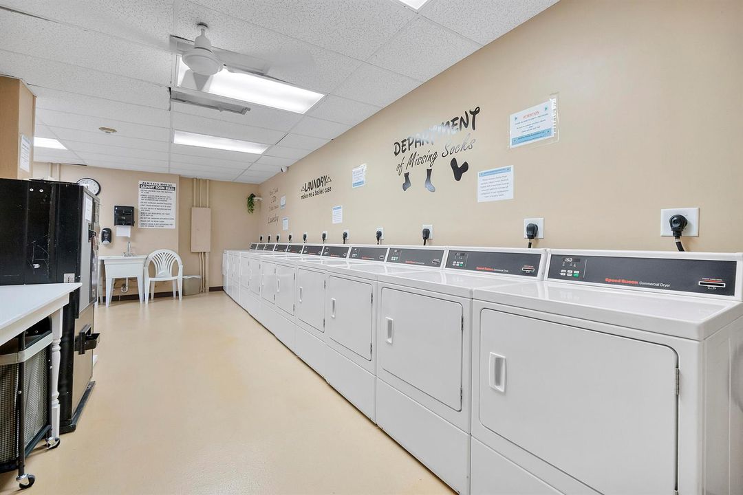 305 N Pompano Beach Blvd u804_055