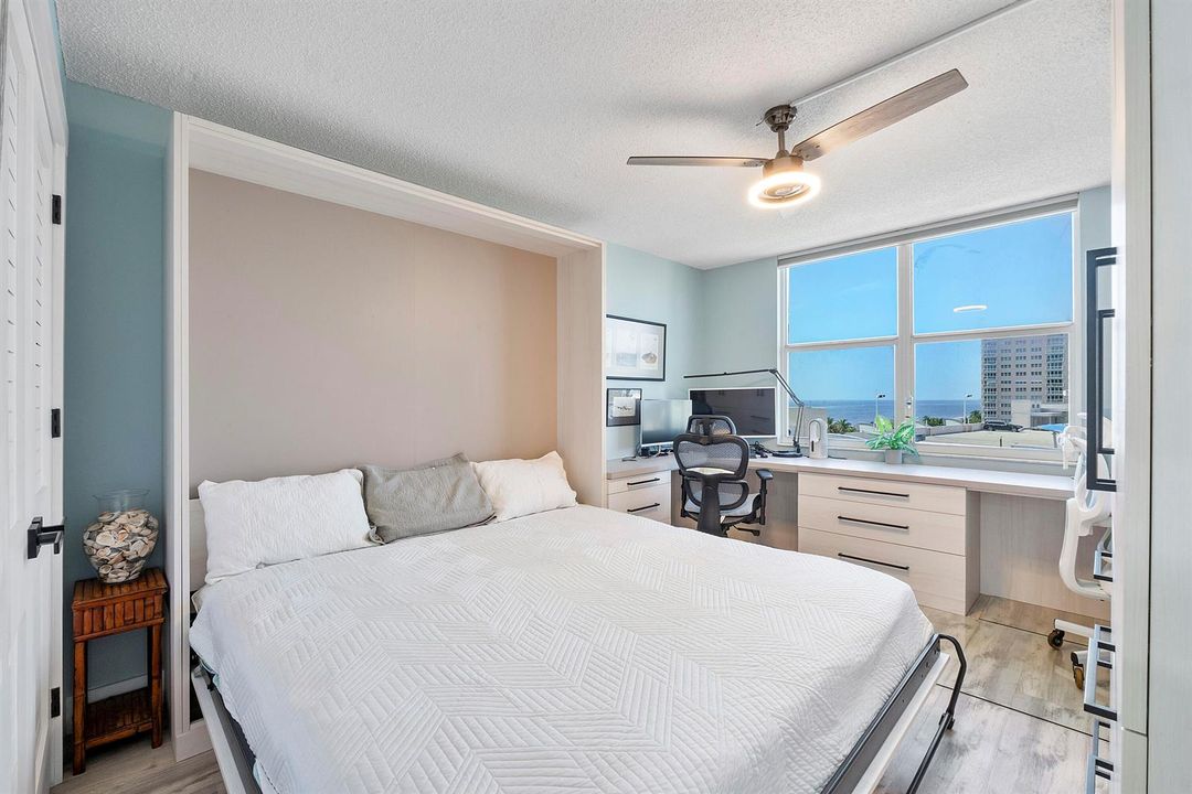 305 N Pompano Beach Blvd u804_037