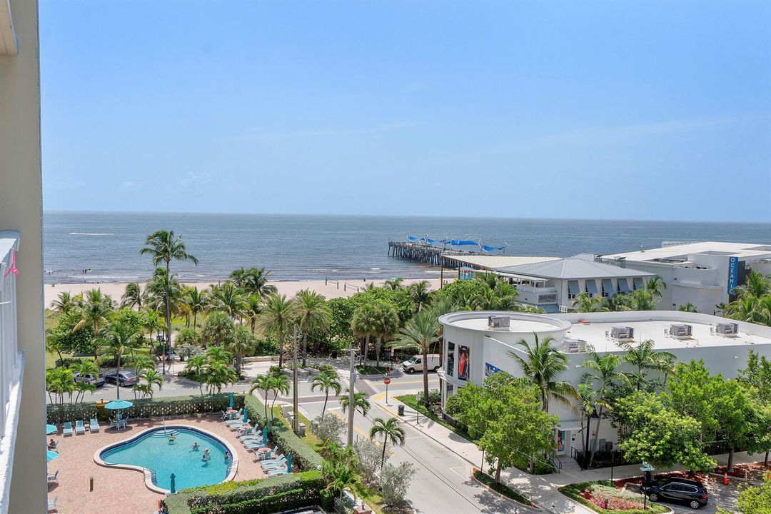 305 N Pompano Beach Blvd u804_051