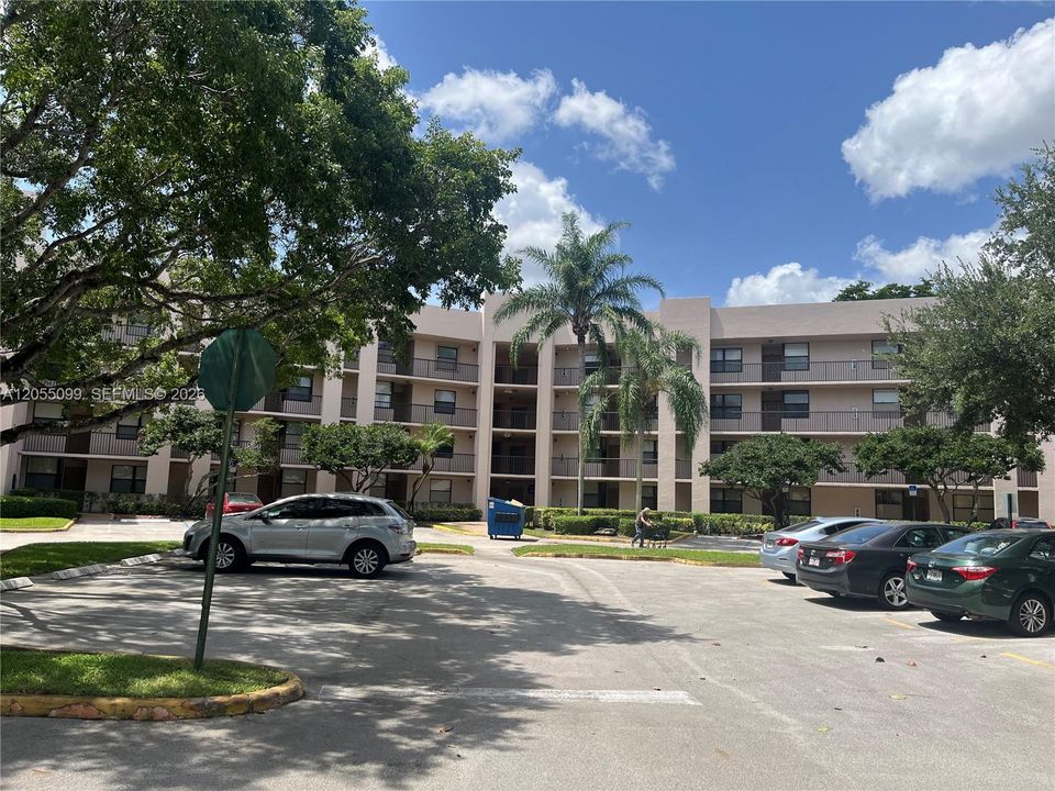 En Venta: $185,000 (2 camas, 2 baños, 1110 Pies cuadrados)