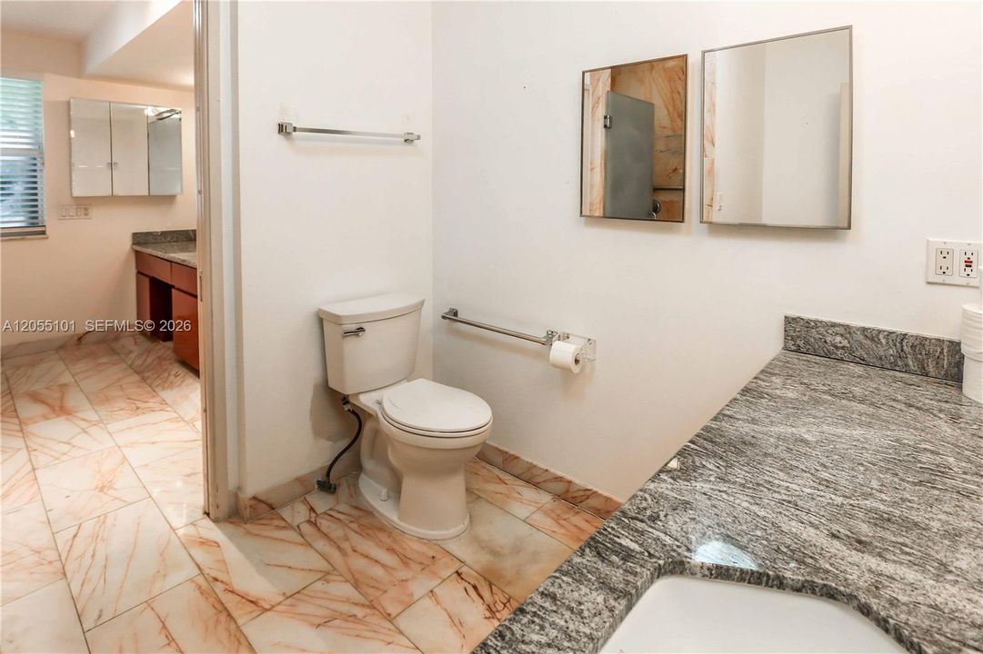 Active With Contract: $1,899,000 (5 beds, 3 baths, 3866 Square Feet)