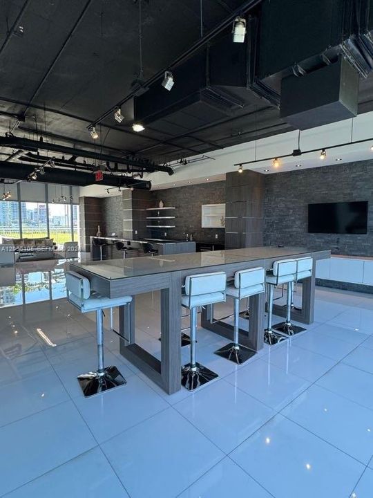 En Venta: $520,000 (1 camas, 1 baños, 773 Pies cuadrados)