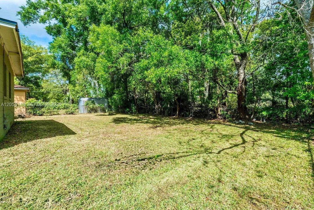 For Rent: $1,680 (3 beds, 1 baths, 1196 Square Feet)