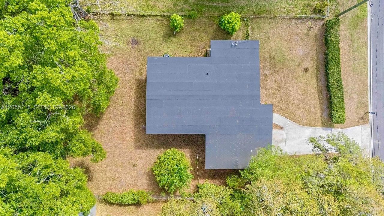 For Rent: $1,680 (3 beds, 1 baths, 1196 Square Feet)