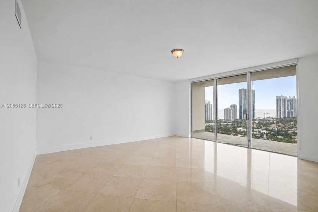 В аренду: $9,950 (3 спален, 4 ванн, 3426 Квадратных фут)
