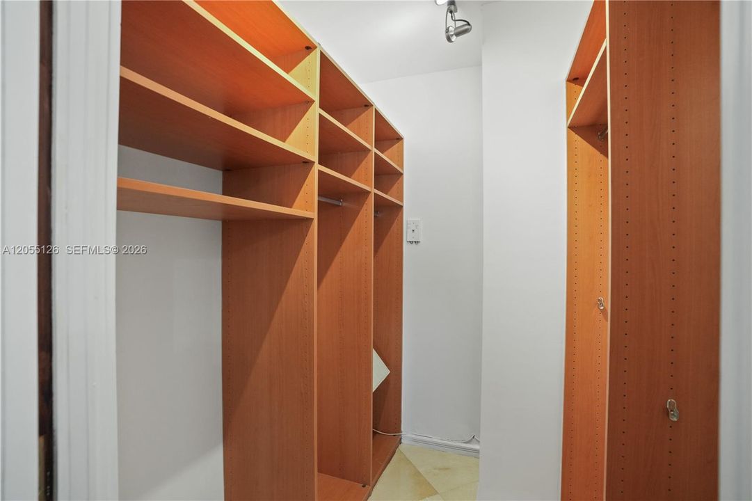 В аренду: $9,950 (3 спален, 4 ванн, 3426 Квадратных фут)