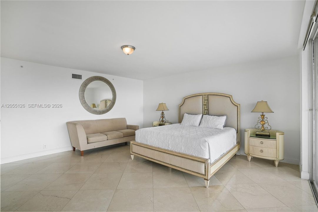 В аренду: $9,950 (3 спален, 4 ванн, 3426 Квадратных фут)