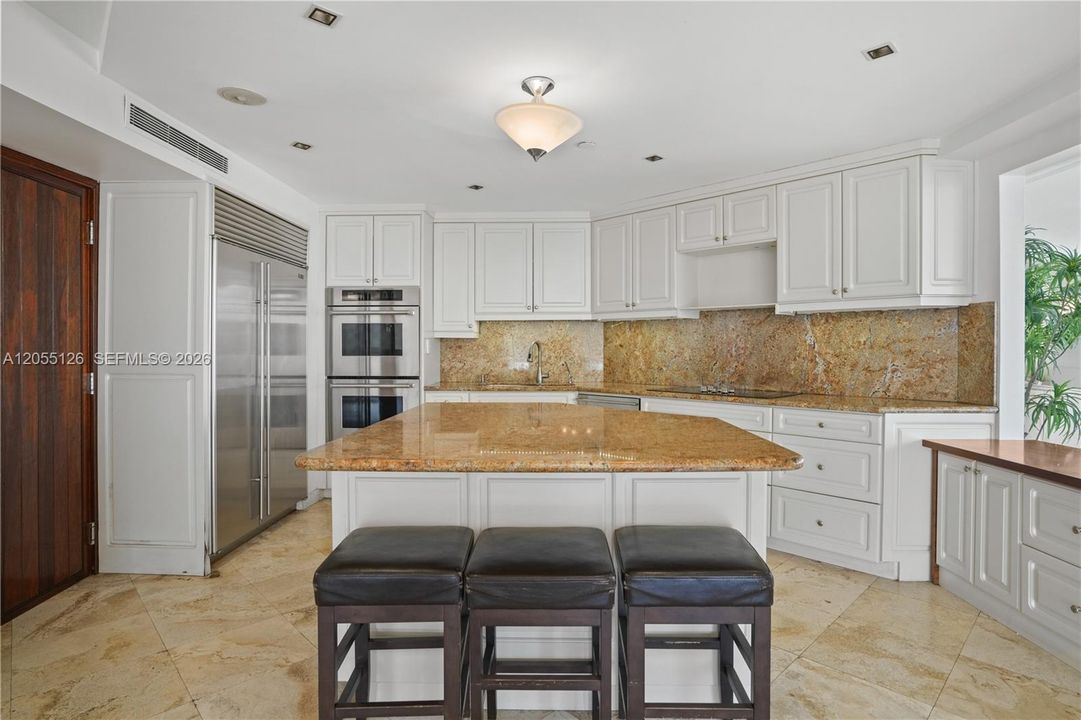 В аренду: $9,950 (3 спален, 4 ванн, 3426 Квадратных фут)