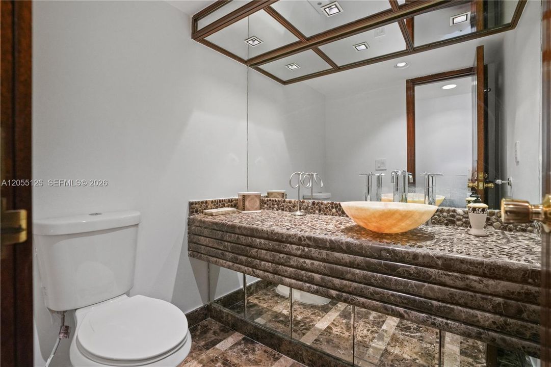 В аренду: $9,950 (3 спален, 4 ванн, 3426 Квадратных фут)