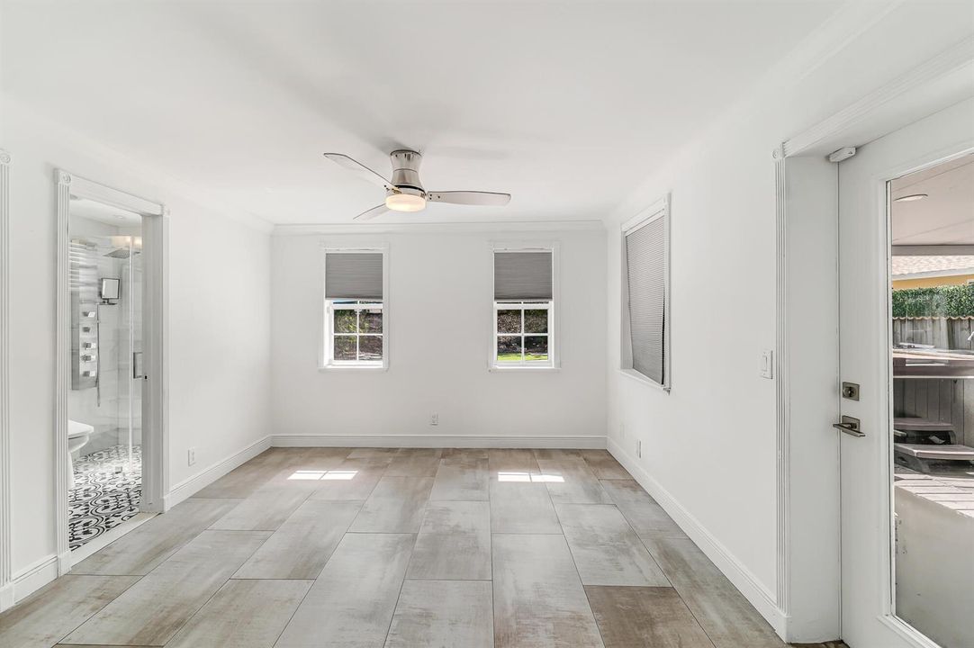 1432 NE Second Ave-20
