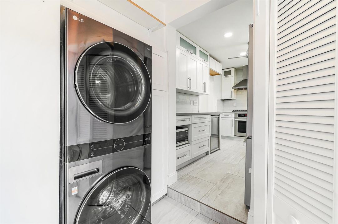 1432 NE Second Ave-29