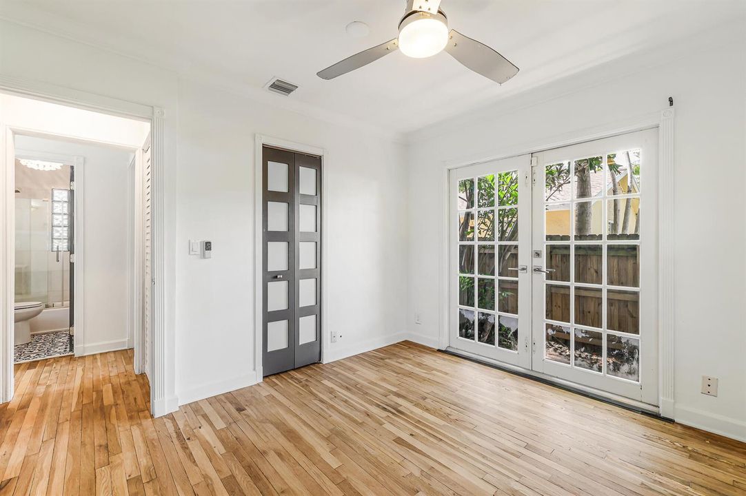 1432 NE Second Ave-36