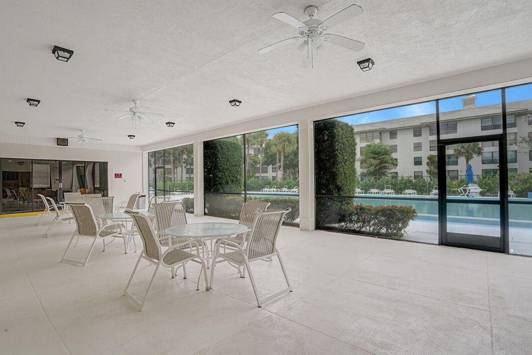 COMMNUITY FLORIDA ROOM