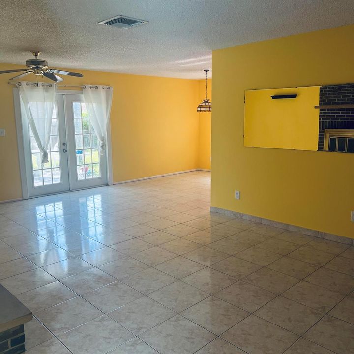 jettie living rm