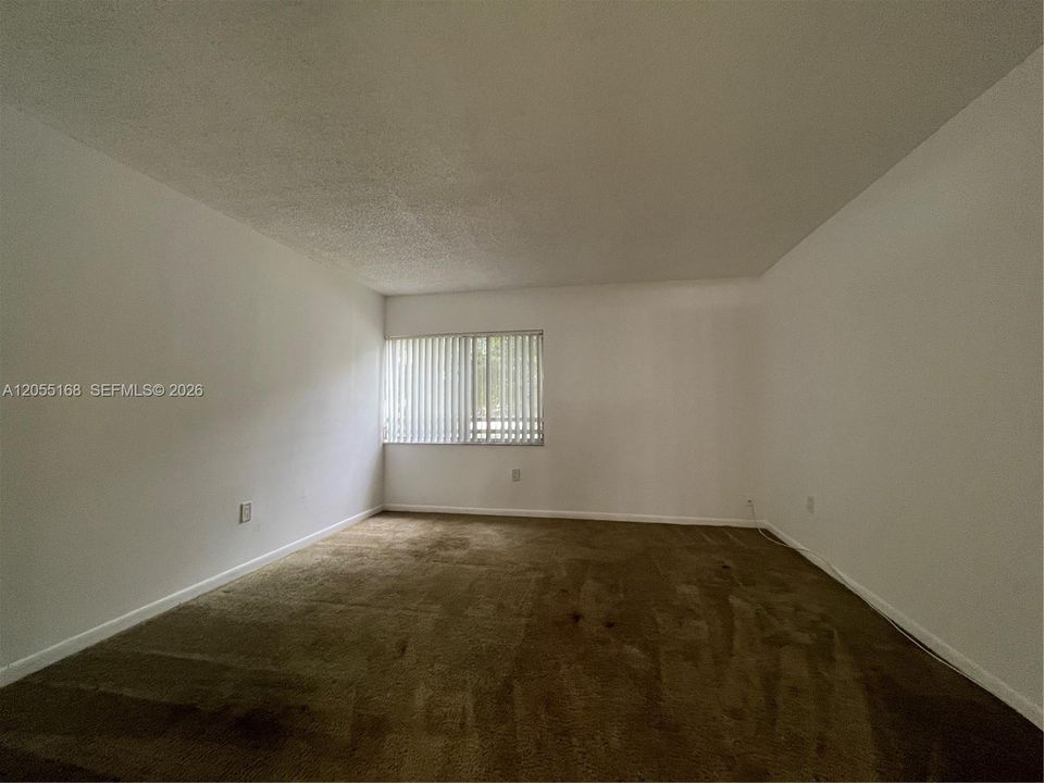 В аренду: $1,650 (1 спален, 1 ванн, 764 Квадратных фут)