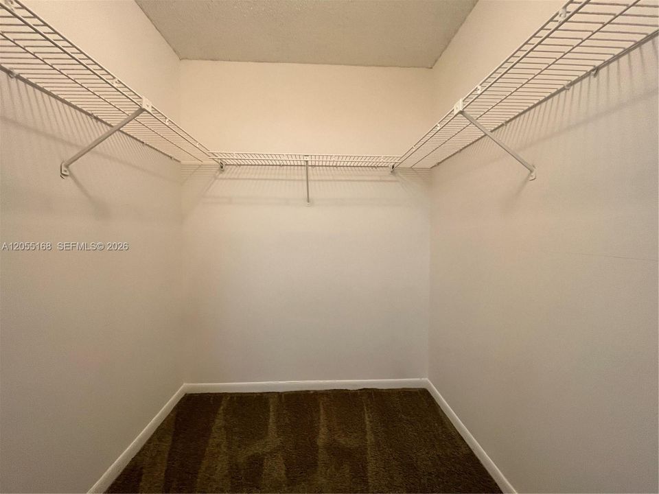 В аренду: $1,650 (1 спален, 1 ванн, 764 Квадратных фут)