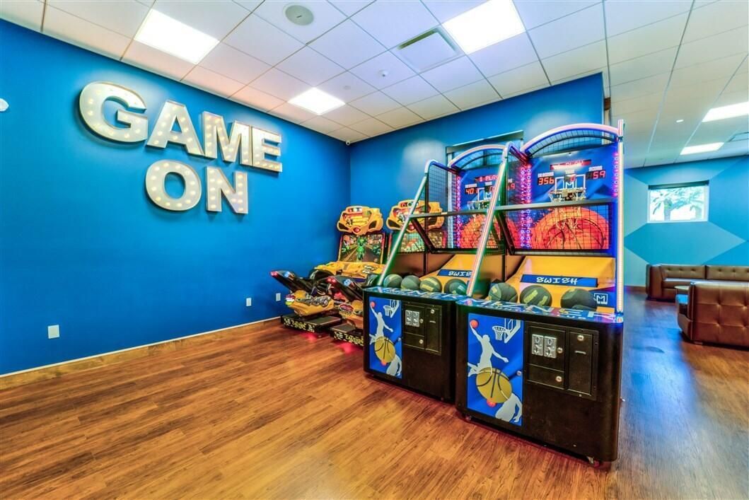 GAME ROOM