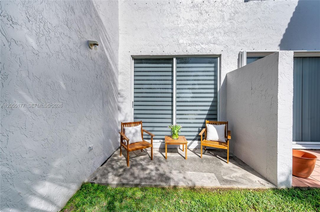 En Venta: $519,000 (3 camas, 2 baños, 1679 Pies cuadrados)
