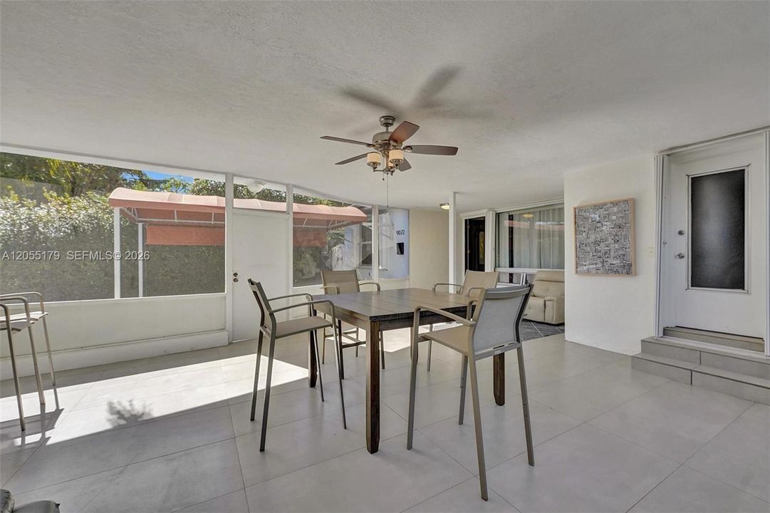 For Rent: $7,700 (5 beds, 2 baths, 1756 Square Feet)