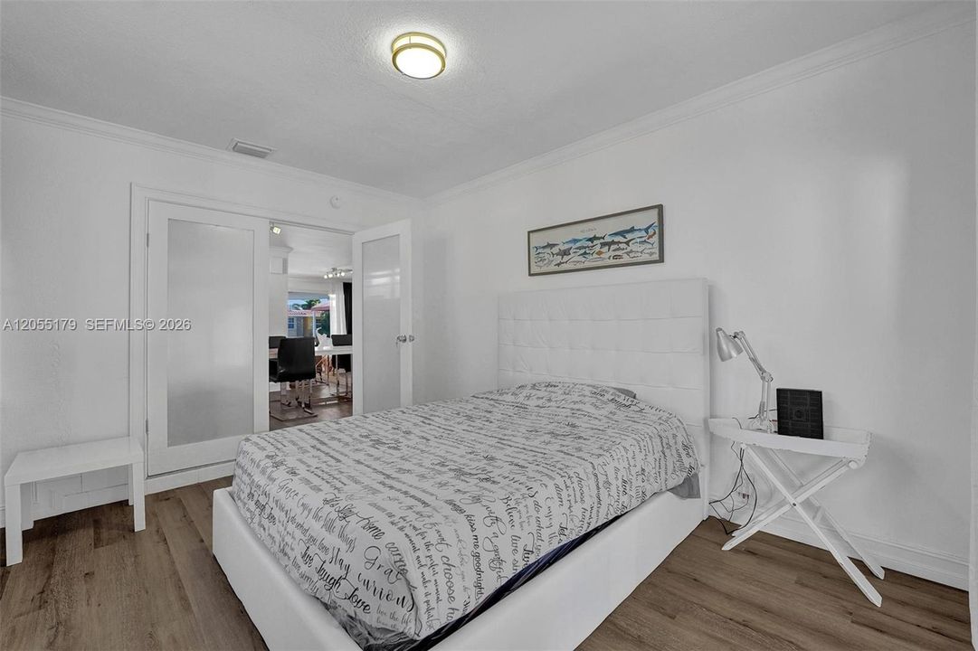 For Rent: $7,700 (5 beds, 2 baths, 1756 Square Feet)