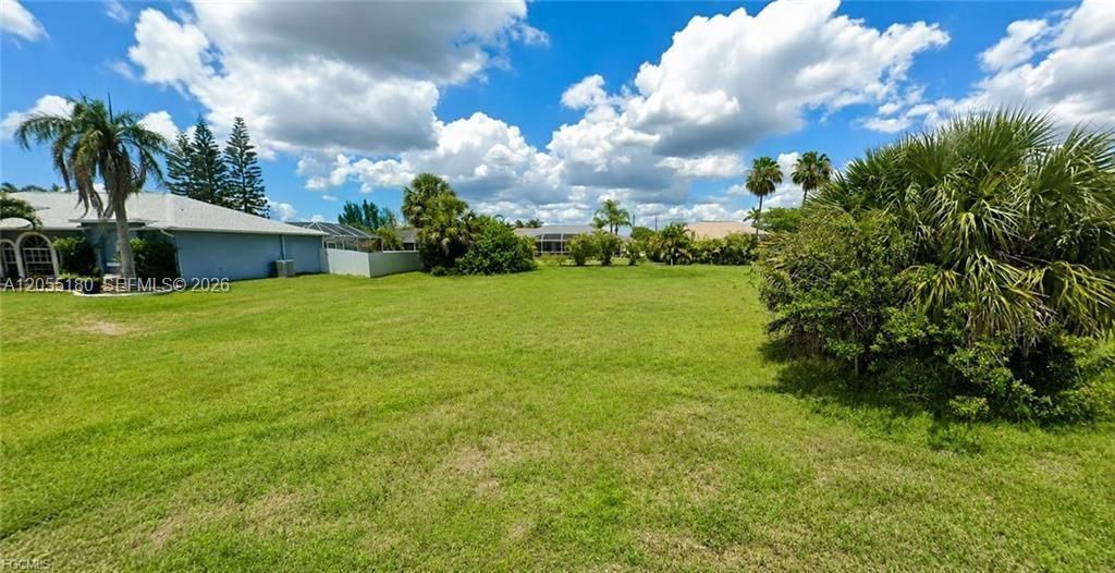 En Venta: $105,000 (0.23 acres)