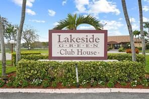 Lakeside green club house