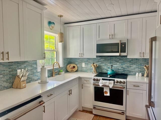 marathon kitchen