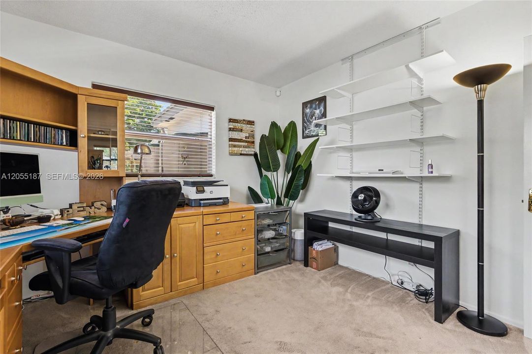 3rd bedroom, office