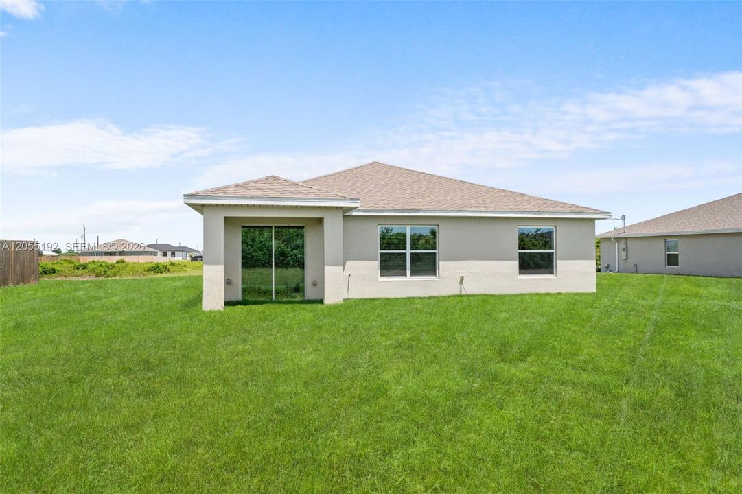 На продажу: $299,900 (4 спален, 2 ванн, 0 Квадратных фут)