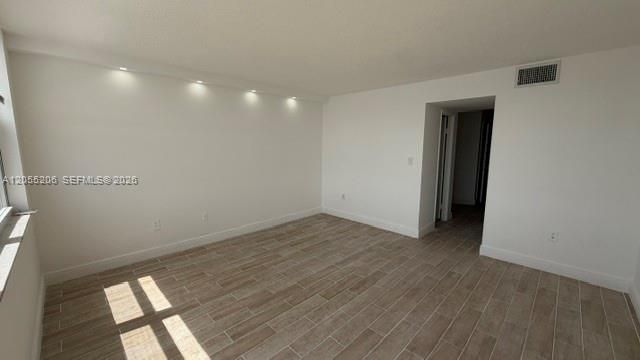 В аренду: $2,150 (2 спален, 2 ванн, 1315 Квадратных фут)