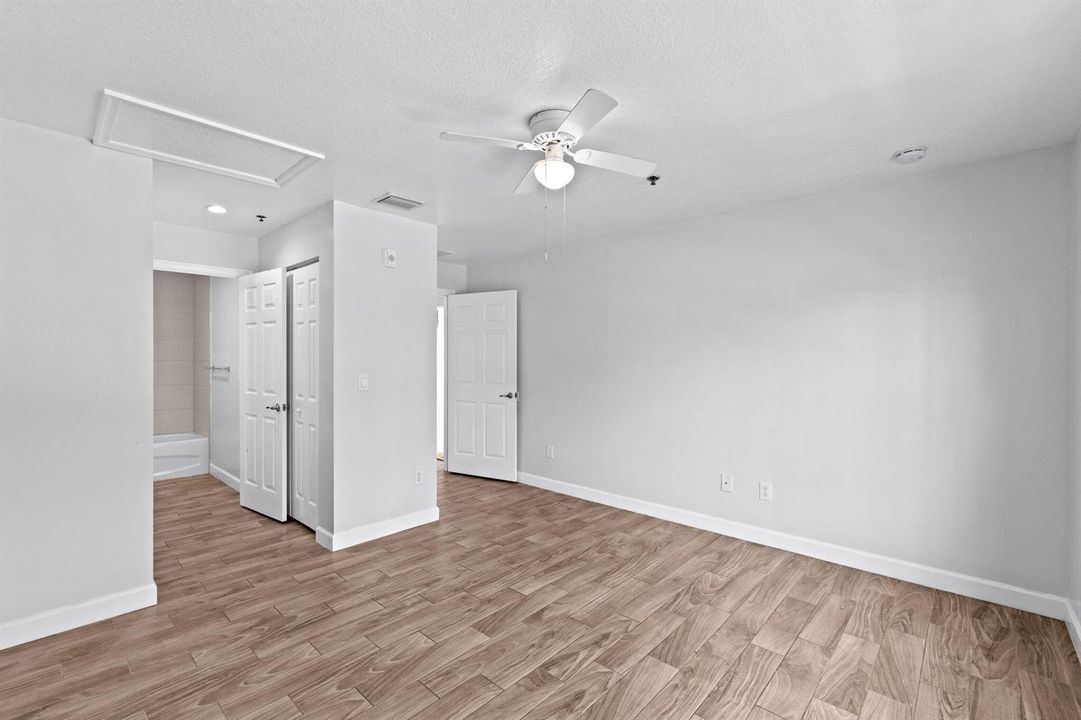 30-web-or-mls-A7409441