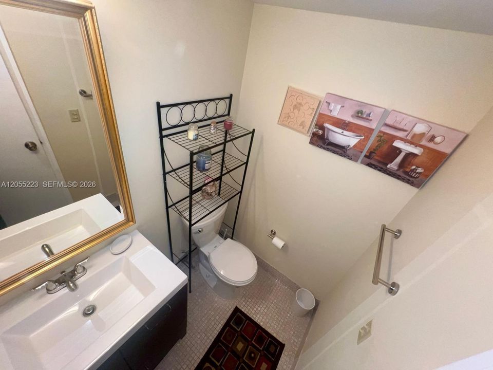 В аренду: $1,550 (2 спален, 1 ванн, 840 Квадратных фут)