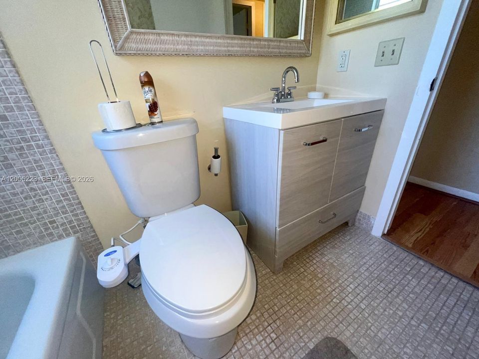 В аренду: $1,550 (2 спален, 1 ванн, 840 Квадратных фут)