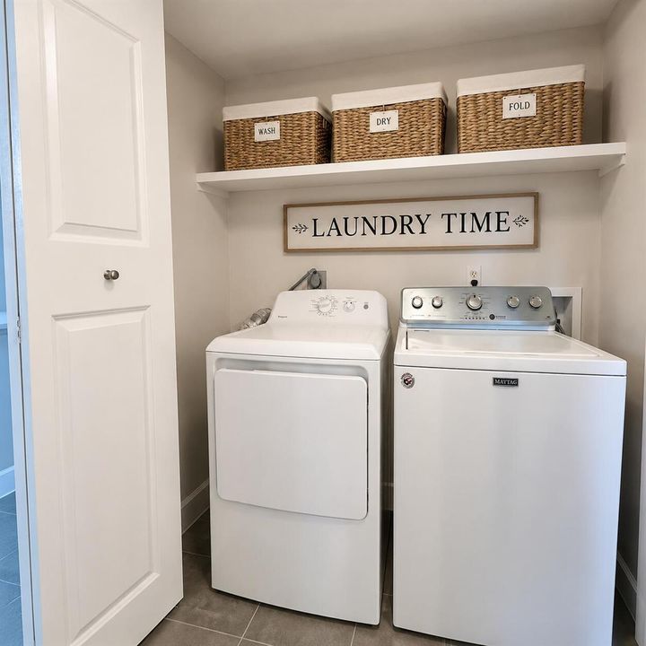 VIRTUALLY STAGED LAUNDRY CLOSET