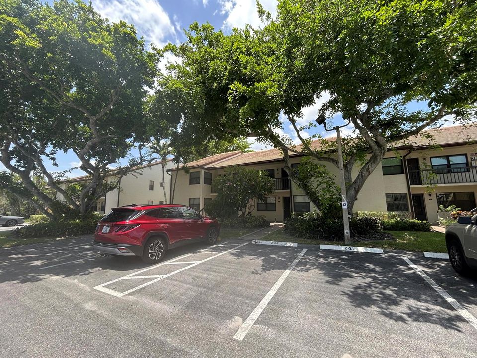 PARKING IN FRONT OF THE BUILDING