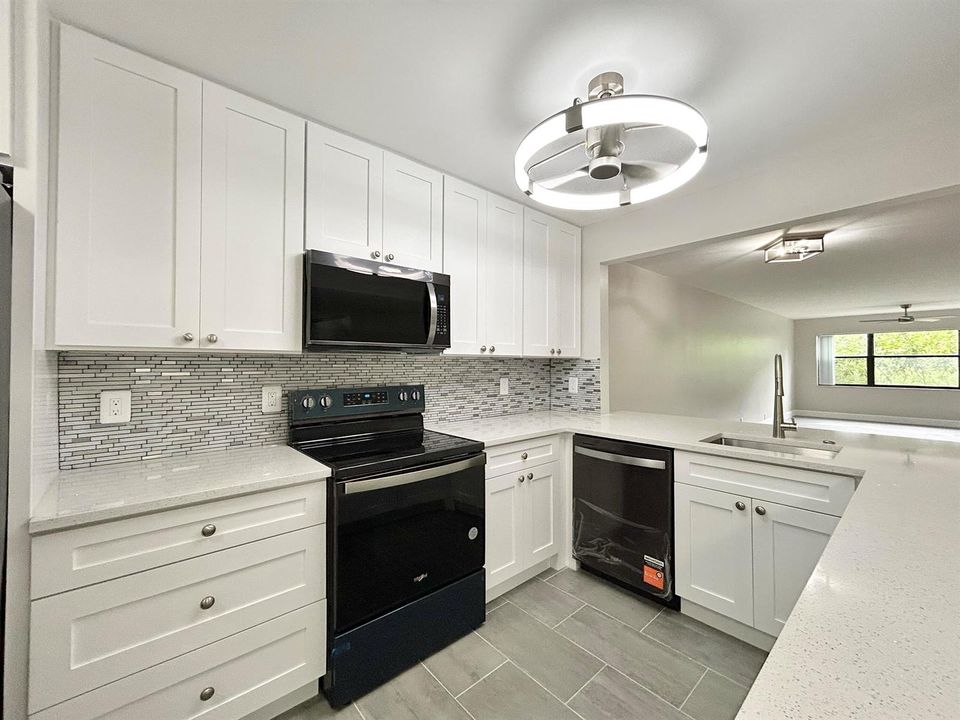 42" SOLID WOOD CABINETS