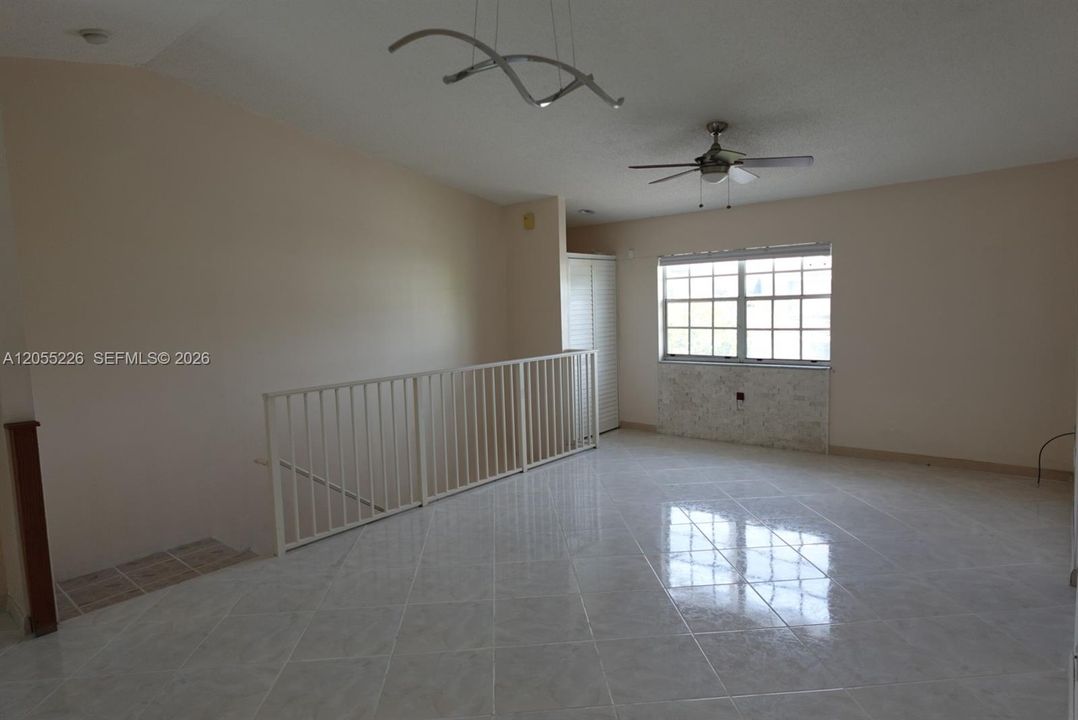 For Sale: $339,990 (2 beds, 2 baths, 1020 Square Feet)