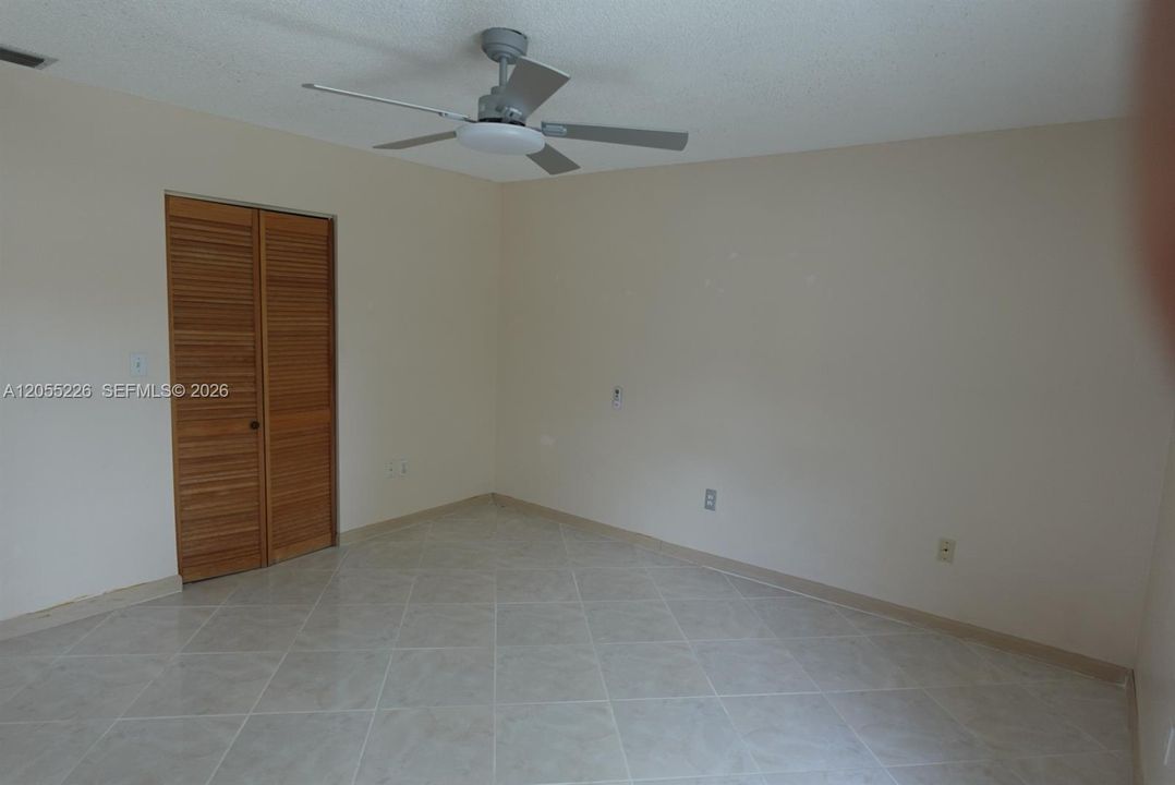 For Sale: $339,990 (2 beds, 2 baths, 1020 Square Feet)
