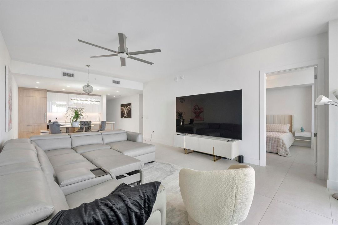 153 N Seabreeze Blvd u1803_012