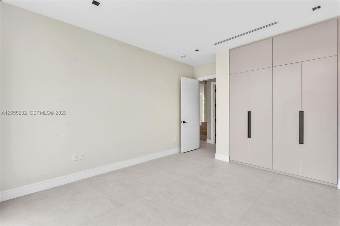 На продажу: $4,975,000 (4 спален, 4 ванн, 3850 Квадратных фут)
