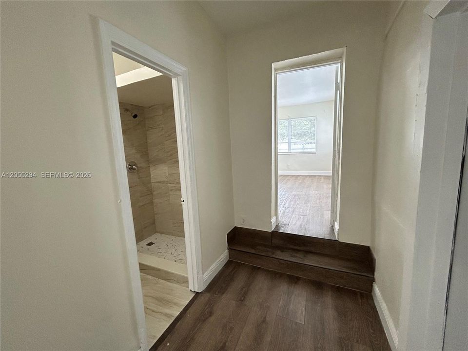 В аренду: $3,495 (4 спален, 2 ванн, 875 Квадратных фут)