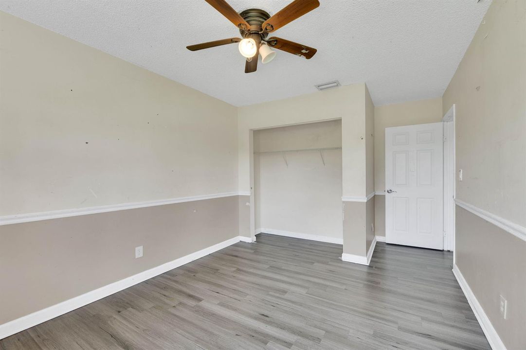 34-10723 NW 11th St-34