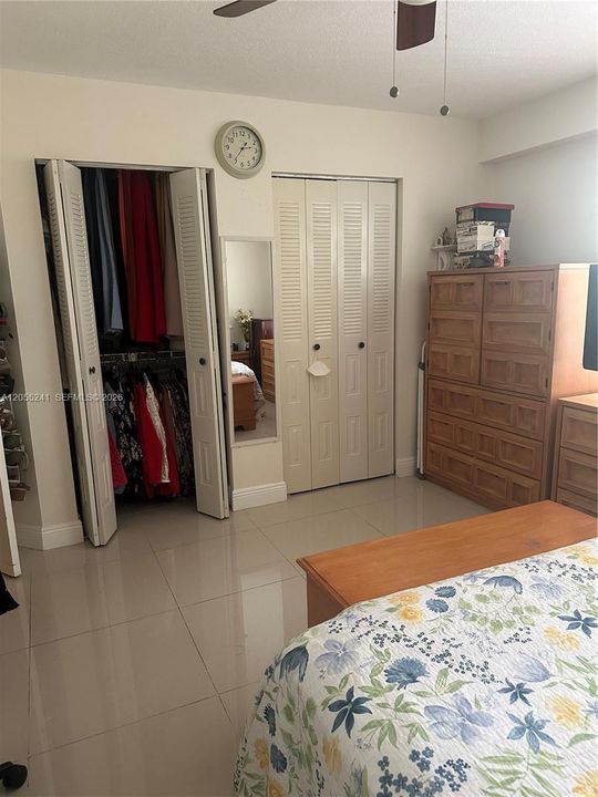 En Venta: $169,000 (1 camas, 1 baños, 1045 Pies cuadrados)