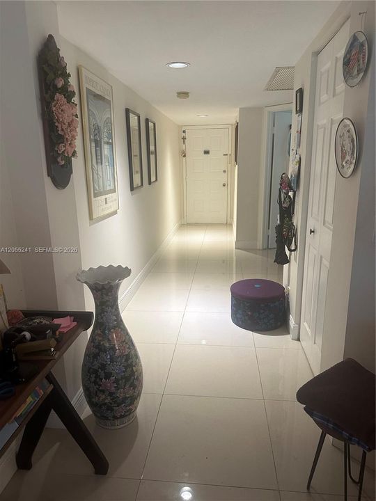 En Venta: $169,000 (1 camas, 1 baños, 1045 Pies cuadrados)