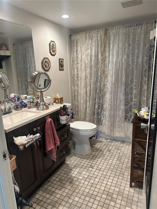 En Venta: $169,000 (1 camas, 1 baños, 1045 Pies cuadrados)