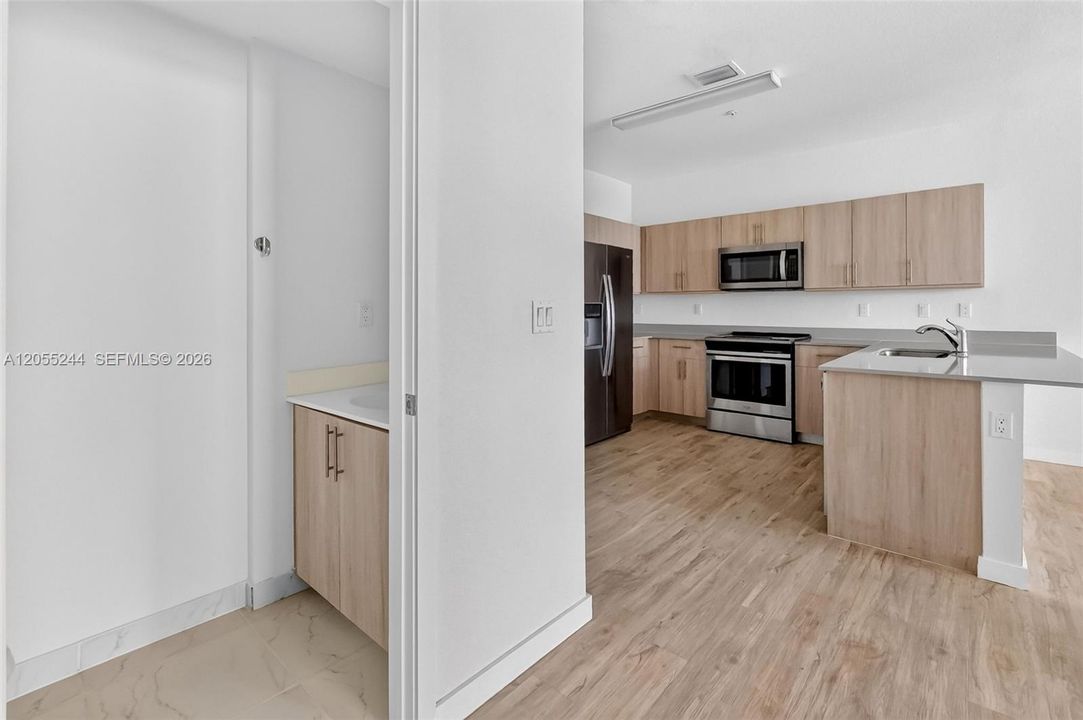 En Venta: $410,000 (2 camas, 2 baños, 1262 Pies cuadrados)