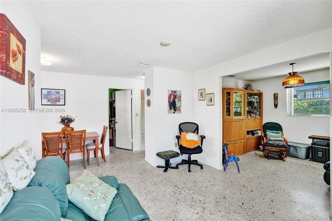 For Sale: $930,000 (0 beds, 0 baths, 2287 Square Feet)
