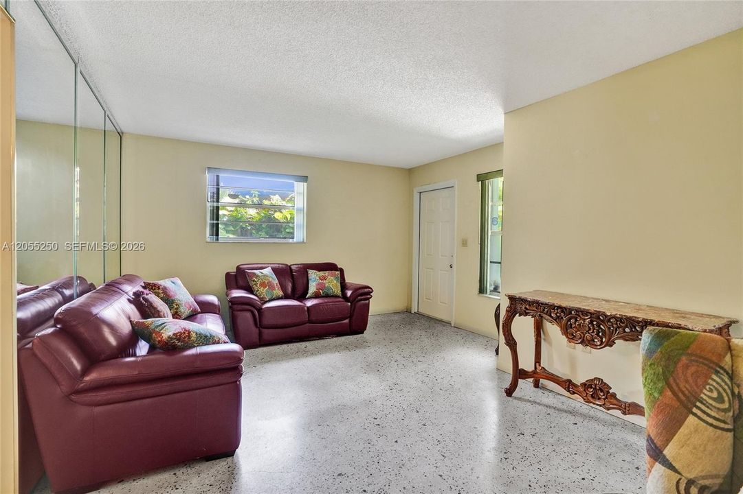 For Sale: $930,000 (0 beds, 0 baths, 2287 Square Feet)