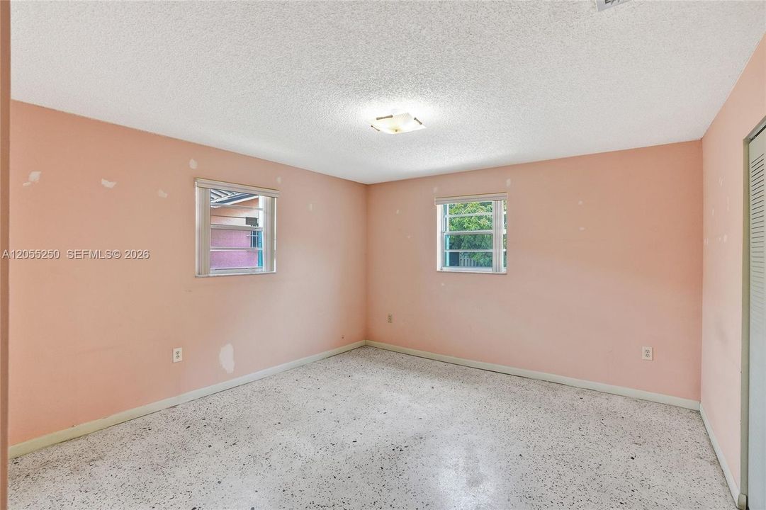 For Sale: $930,000 (0 beds, 0 baths, 2287 Square Feet)